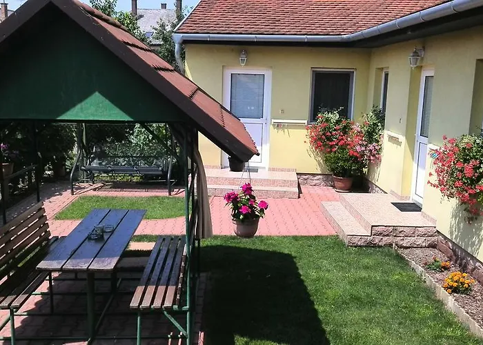 Apartamento Kaszás Garden