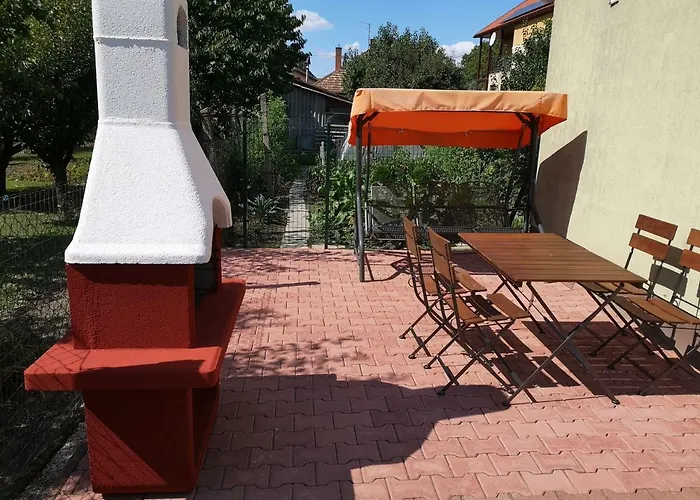 Apartament Kaszas Garden *